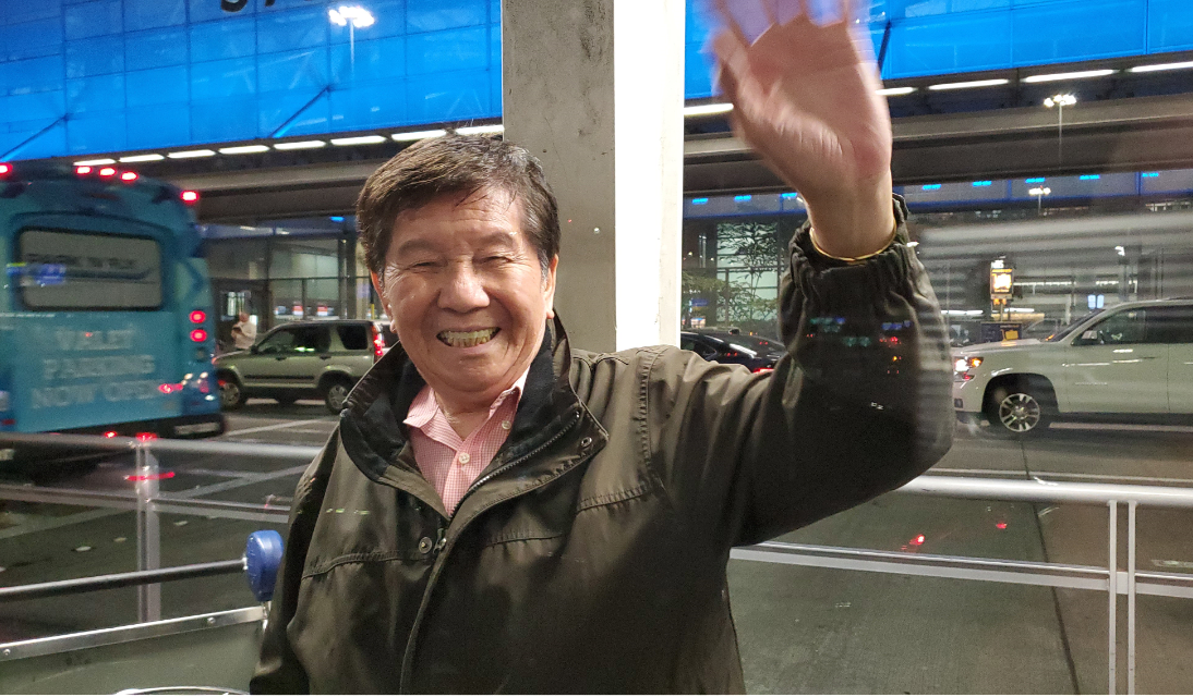 Việt Kiều Mỹ thoát COVID-19 vừa từ Việt Nam về đến Hoa Kỳ