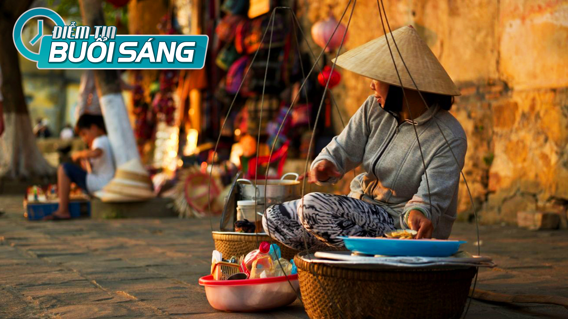 Đài VTV gọi người bán rong là ‘ký sinh trùng’, cộng đồng mạng phẫn nộ