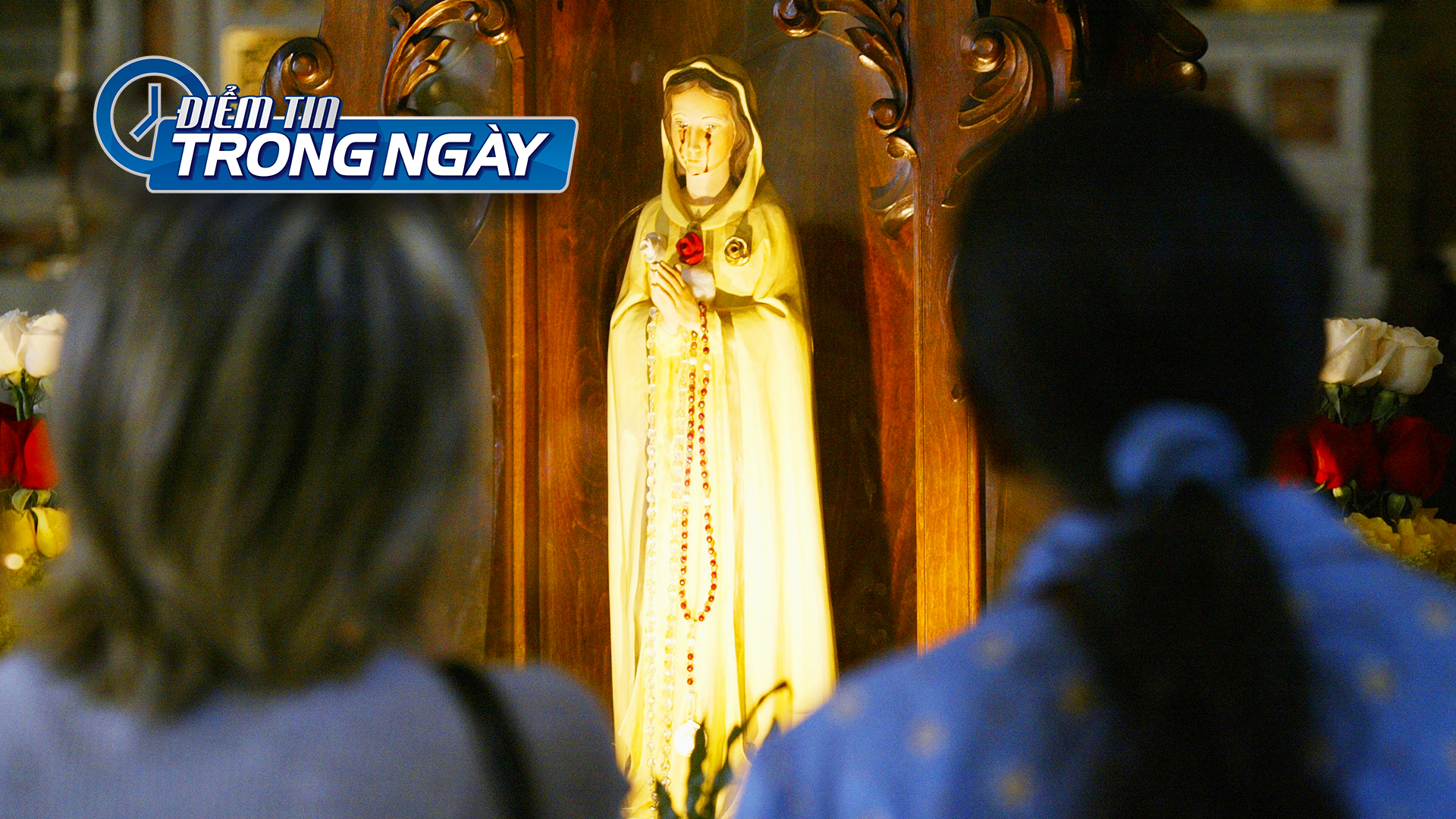 Xôn xao tượng Đức Mẹ Maria ở Ý chảy máu mắt