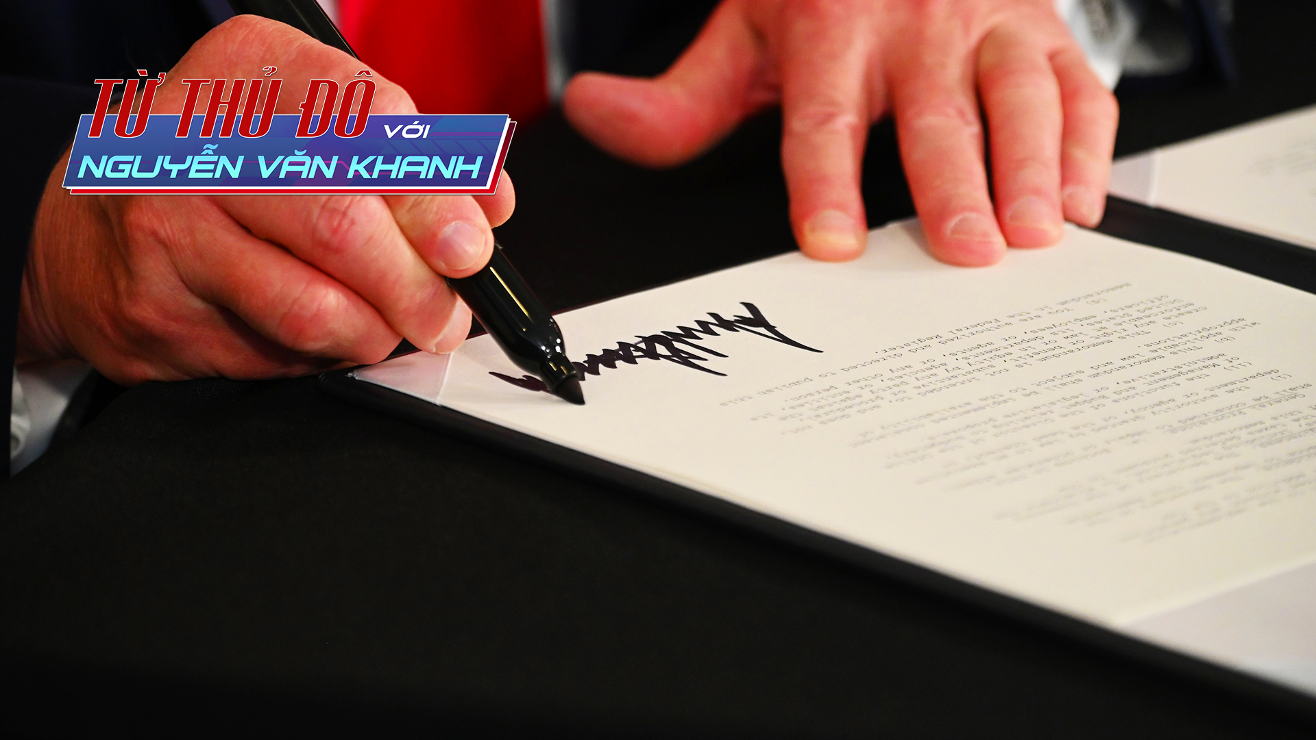 Video TT Trump ký sắc lệnh trợ cấp thất nghiệp gây tranh cãi