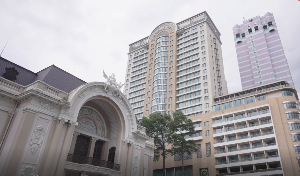 Đồng Khởi, 'đường 5 sao, đất kim cương,' tê liệt vì đại dịch