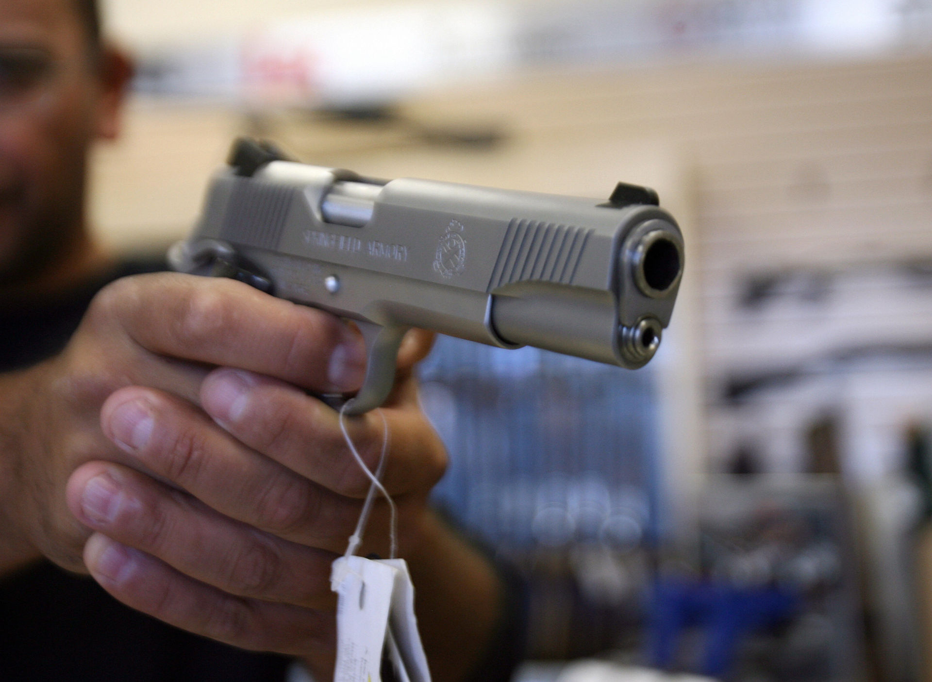 San Jose có thể sẽ bắt buộc người sở hữu súng mua bảo hiểm