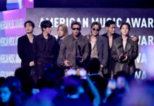 BTS đoạt giải Nghệ Sĩ Của Năm tại American Music Awards