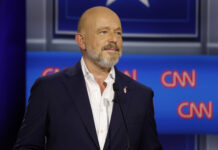 Doanh gia và tác giả Steve Hilton, ứng cử viên thống đốc California, nói về di trú, y tế, và giá cả