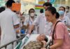 Nắng nóng ‘chưa từng thấy’ ở Việt Nam vắt kiệt sức người, ca nhập viện gia tăng