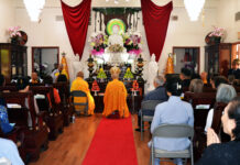 Chùa Liên Hoa, Garden Grove, tổ chức Đại Lễ Phật Đản, PL 2570