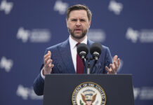 JD Vance: Phát ngôn ‘phụ nữ không con’ là một trong những sai lầm lớn nhất