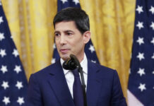 Fed giữ nguyên lãi suất trong cuộc họp đầu tiên có Kevin Warsh