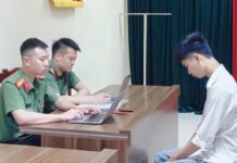 Miệt thị vùng miền, TikToker ‘Khuê Ơi Dậy Đi’ bị phạt hơn $300