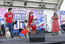 Santa Ana cùng hàng ngàn cư dân tưng bừng kỷ niệm 250 năm Hoa Kỳ độc lập