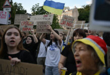 Zelensky sa thải tổng tư lệnh Lực Lượng Vũ Trang Ukraine