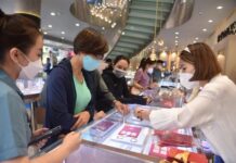 Chịu hết siết, PNJ trả tiền thành nhiều đợt khi thu mua lại kim cương