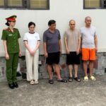 Buôn lậu hơn 3,400 viên kim cương rồi tuồn vào hệ thống bán lẻ của SJC