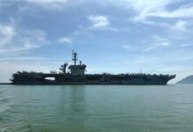 Đà Nẵng đón hàng không mẫu hạm USS George Washington