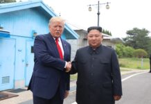 Trump chẳng có lá bài nào để nói chuyện với Kim Jong Un