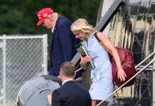 Donald Trump và Natalie Harp, ‘đôi ta’ như bóng với hình
