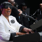 Stevie Wonder lưu diễn kỷ niệm 50 năm album ‘Songs in the Key of Life’