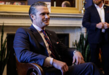 Nghi án Pete Hegseth ‘bán máu Iran’ sẽ bị khui lại?