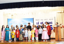 Trường Mục Vụ Việt Ngữ Garden Grove tổ chức lễ bế giảng