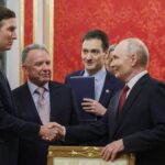 Lộ tin Kushner và Witkoff bàn thương vụ dầu bạc tỷ với Putin khi ‘đàm phán’ hoà bình Ukraine