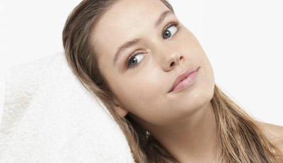 Manhandling wet hair