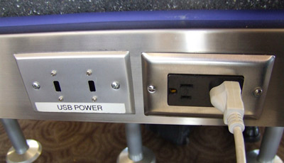 airport chargers