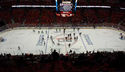 Ducks and Stars pre game warm ups Game 5