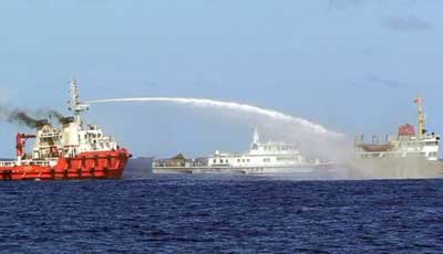 China Vietnam water cannons