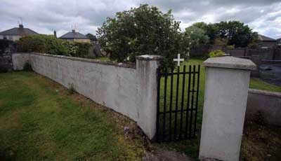 children grave