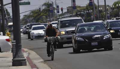 Garden Grove taking baby steps toward being more bikeable