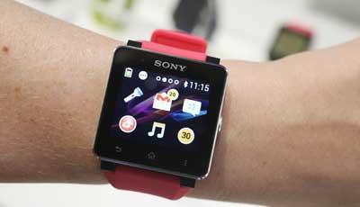 Can students use smart watches to cheat on tests?