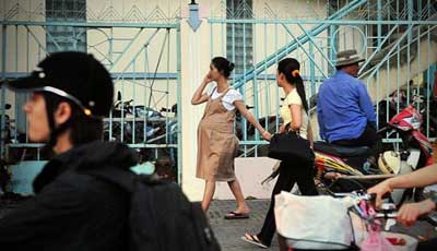 Ideal of the S-E Asian family unlikely to endure