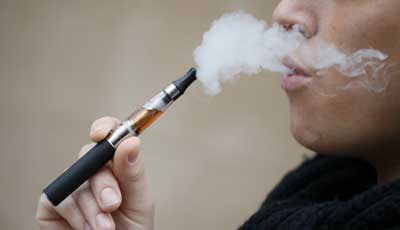 Young non-smokers who tried e-cigs: number tripled