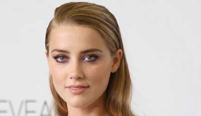 Looking for an easy hair idea? Amber Heard has delivered