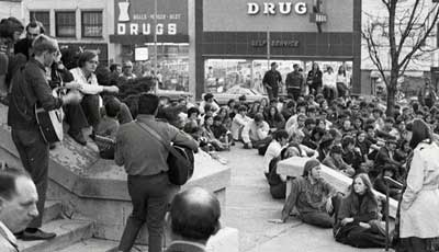 Then & now: Anti-Vietnam War rally, 1970
