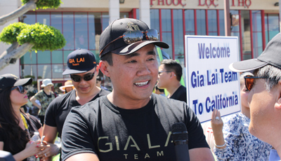 Gia Lai Team car rally helps the needy children of Vietnam