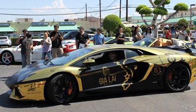 Gia Lai Team car rally helps the needy children of Vietnam