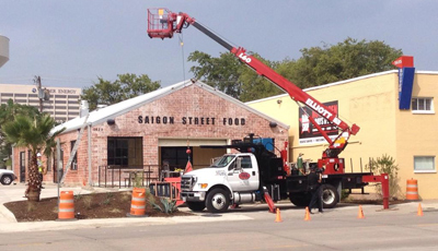 Banh Shop forced to remove 'communist' star from Vietnamese restaurant logo